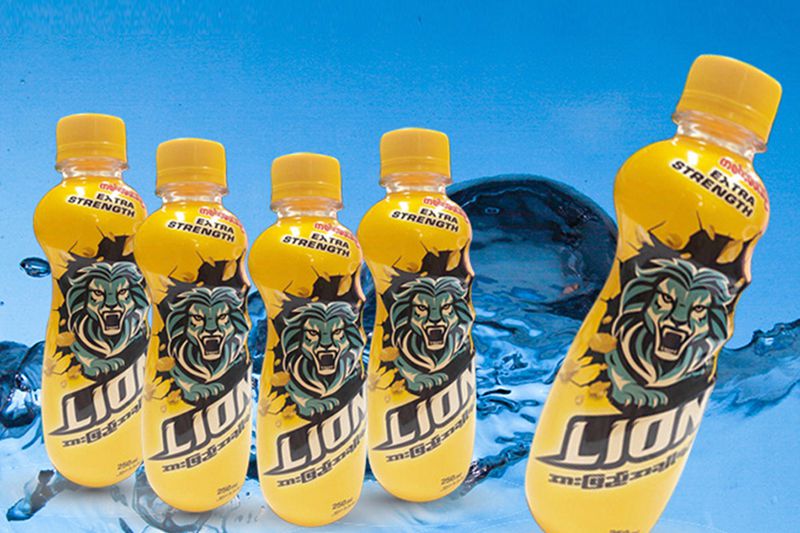 Solución de etiquetado de orientación de botellas para bebidas Asia-Lion Extra Strength